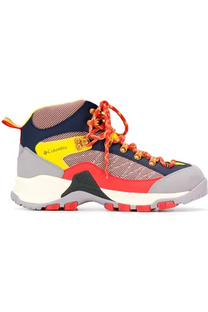 HENRIK VIBSKOV X Columbia Tablerock colour-block trekking boots