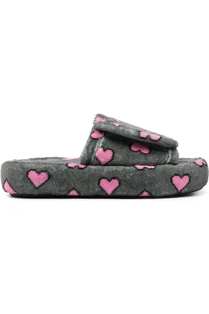 Natasha Zinko Pixel heart slides