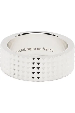 Le Gramme Guilloché pyramid ribbon ring