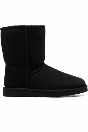 UGG Classic short boots