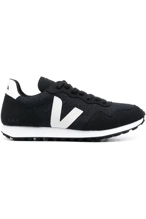 Veja Logo-patch low-top sneakers