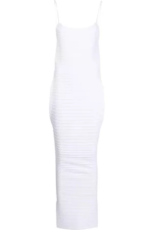 Retrofete Kobieta Sukienki dopasowane - White