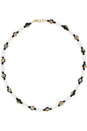 A Sinner in Pearls Daisy bead pearl necklace