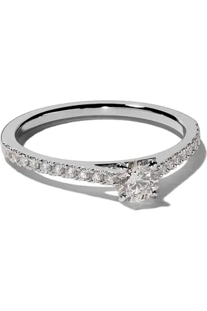 De Beers Platinum DB Classic pavé solitaire diamond ring