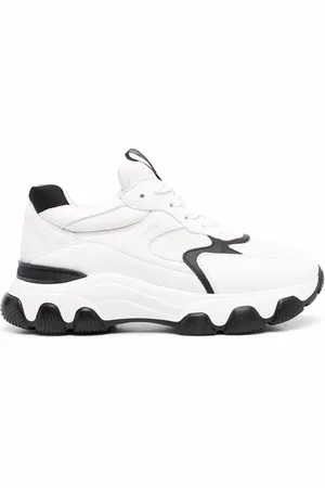 Hogan Logo-patch lace-up sneakers