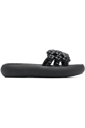vic matiè Woven leather platform slides