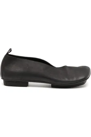 UMA WANG Asymmetric-toe leather ballerinas