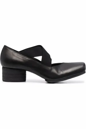 UMA WANG Cross-strap square toe pumps