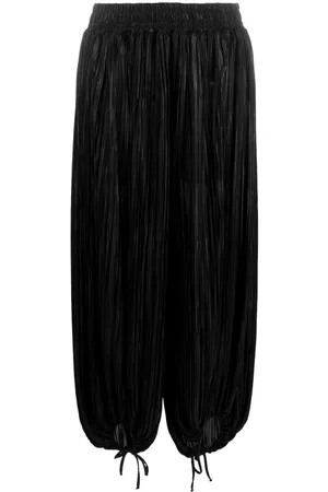 Styland Metallic-effect pleated cropped trousers