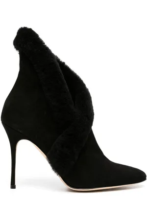Manolo Blahnik Nestanu 105mm suede boots