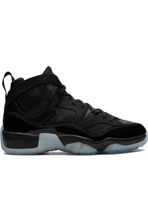 Jordan Jumpman Two Trey sneakers