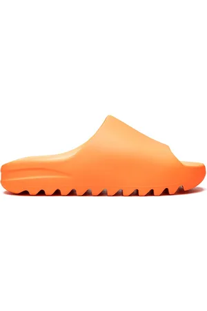 adidas YEEZY "Enflame " slides