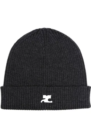 Courrèges Logo-patch ribbed-knit beanie