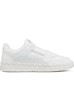 VALENTINO GARAVANI Freedots low-top leather sneakers