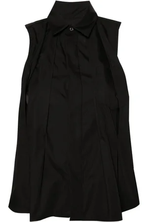 SACAI Sleeveless pleated shirt