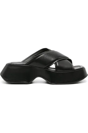 vic matiè Crossover-strap leather slides