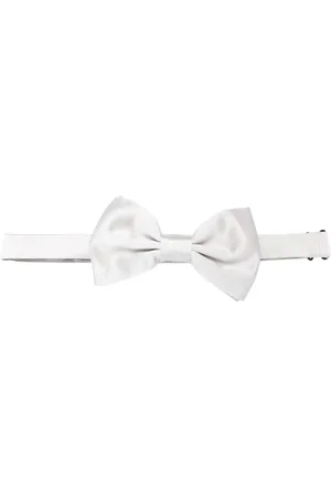Lady Anne Satin silk bow tie