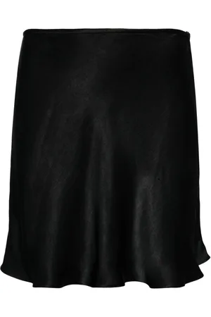 MANURI Low-rise fluted skirt