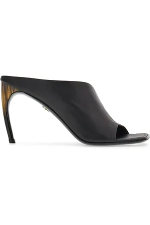 Salvatore Ferragamo Curved 85mm leather sandals