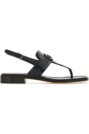 Salvatore Ferragamo Gancini-buckle leather sandals