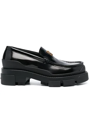 Givenchy Logo-plaque leather loafers
