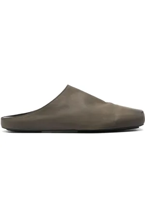 UMA WANG Square-toe leather slippers