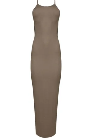 ÉTERNE Spaghetti-strap fitted maxi dress