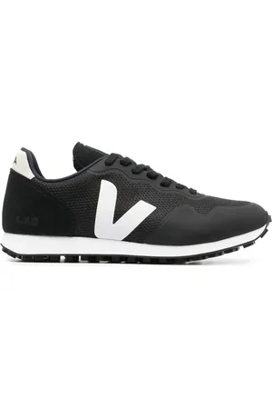 Veja Panelled low-top lace-up sneakers