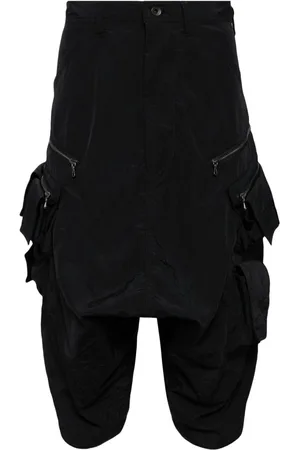 JULIUS Mid-rise drop-crotch cargo shorts