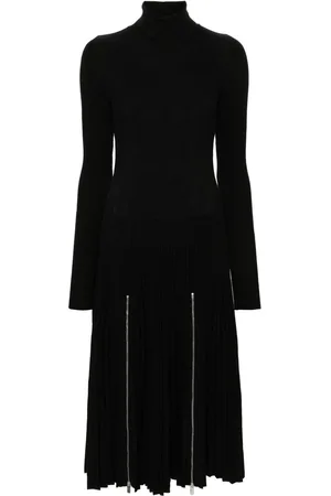 Burberry Pleated dress