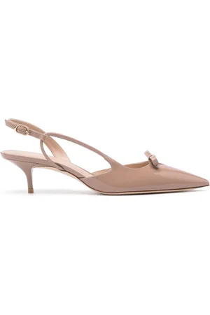 Stuart Weitzman 50mm Tully pumps