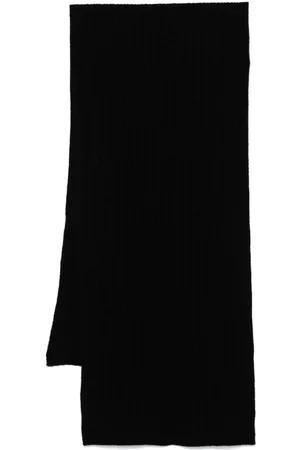Lady Anne Cable-knit scarf