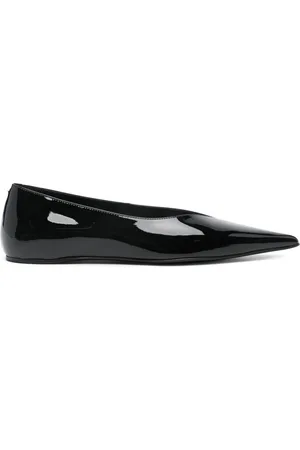 Totême The Patent Asymmetric ballerina shoes