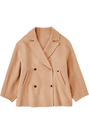 Closed Double-breasted notch-lapel coat