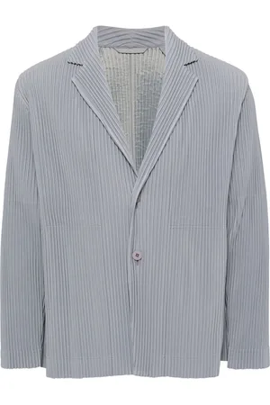 Issey Miyake Pleated tailored blazer