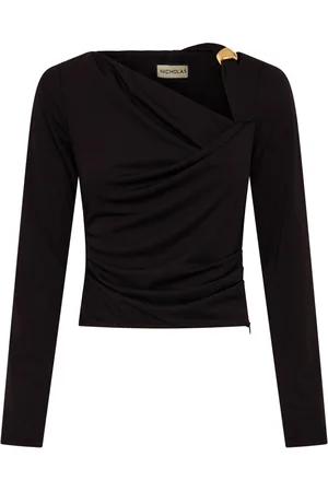 Nicholas Ilara top