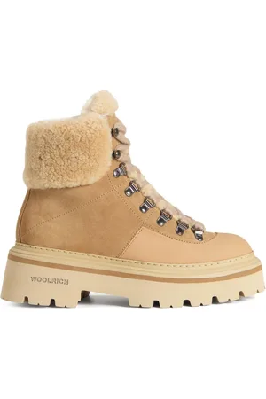 Woolrich Sheepskin hiking boots