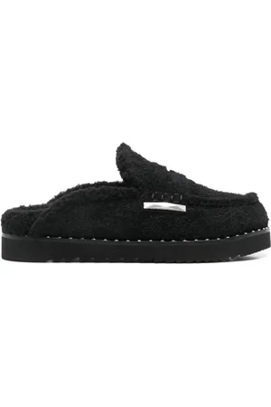 Ash Genda slippers