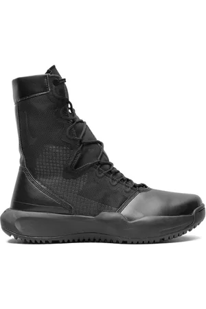 Nike SFB B1 tactical boots