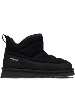 Axel Arigato Pillow boots