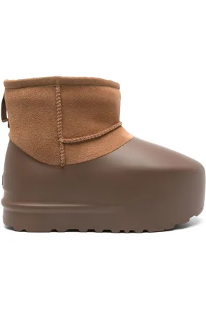 UGG Mini Classic Pumped Molded boots