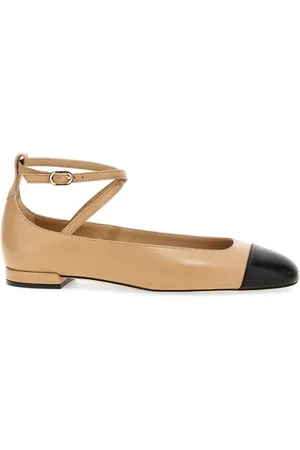 Stuart Weitzman Eden ballerina shoes