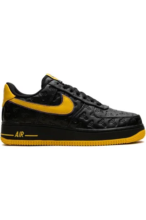 Nike X Kobe Bryant Air Force 1 "Lakers Away - /Varsity Maize/Varsity Purple" sneakers