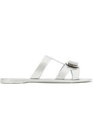 Salvatore Ferragamo New Vara plate slides