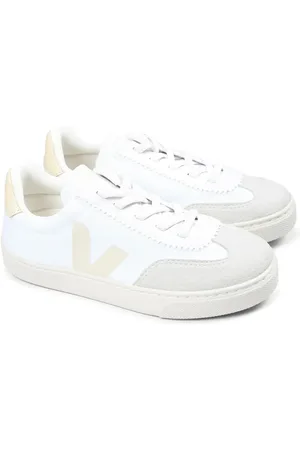 Veja Volley trainers