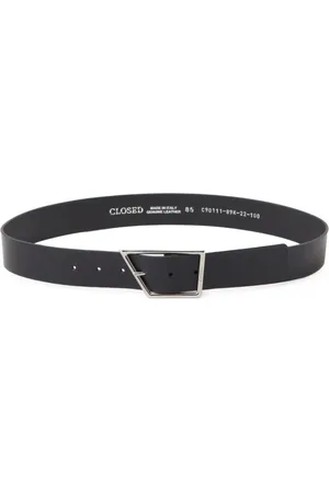 Closed Leather belt