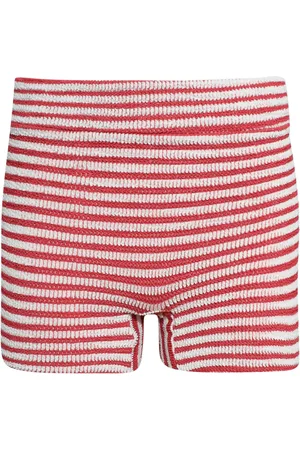Bound Dom shorts