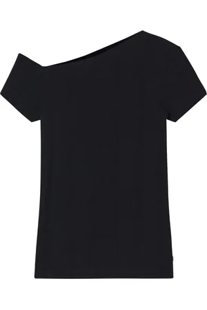 Closed Asymmetric top