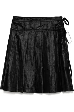 Low Classic Pleated zipper skirt