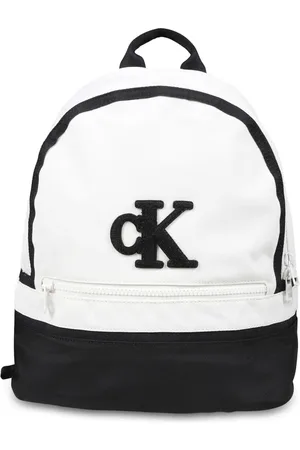 Calvin Klein Logo-appliqué backpack